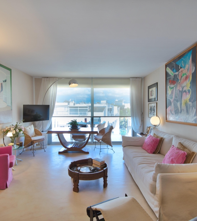 Resa Estates for sale apartment Ibiza talamanca sea views livingroom.jpg